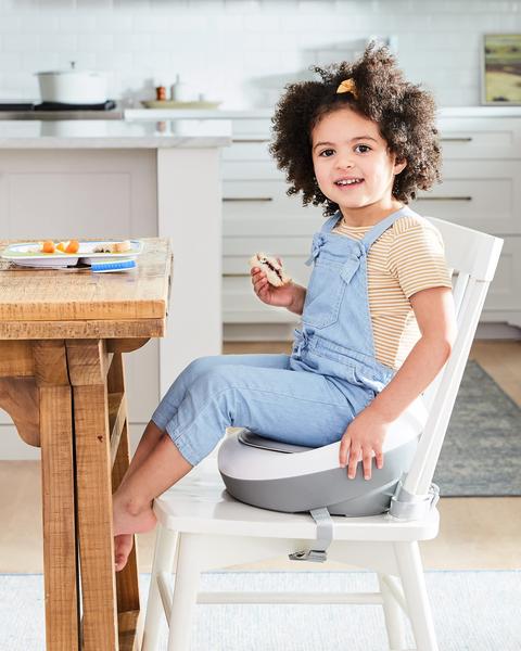 Imagem de Skip Hop Booster Seat for Dining Table, Sleek Seat Booster, Grey/White