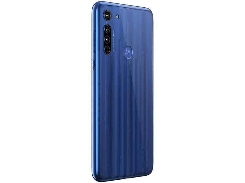 Imagem de Smartphone Motorola Moto G8 64GB Azul Capri 4G 4GB RAM Tela 6,4” Câm. Tripla + Câm. Selfie 8MP