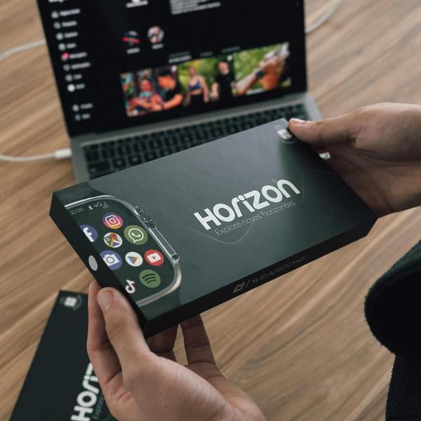 Imagem de Smartwatch Horizon 16GB chip 4G celular de pulso apps play store Camera integrada tela amoled 49mm + 2 Pulseiras