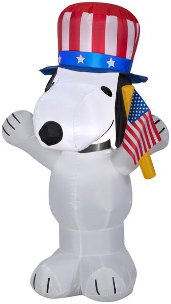 Imagem de Snoopy Gemmy Airblown Patriotic inflável com 107 cm de altura