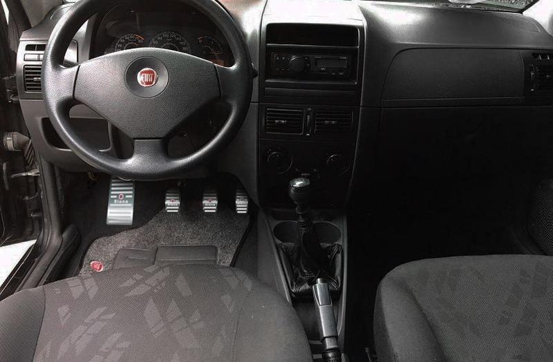 Imagem de Soleira Pedaleira Descanso Fiat Siena 1997 A 2012 Prata Inox