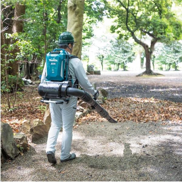 Soprador Costal 18V 22000 RPM Sem Fio Com Tubo Resistência IPX4 Sem Mochila UB002CZ Makita Imagem de Soprador Costal 18V 22000 RPM Sem Fio Com Tubo Resistência IPX4 Sem Mochila UB002CZ Makita