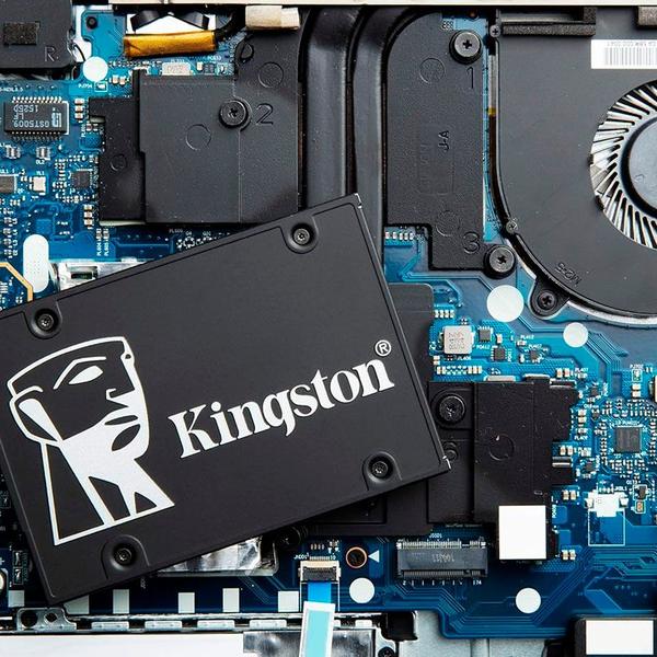 Imagem de SSD Kingston 512GB, KC600, SATA III, Leitura 550MB/s e Gravação 520MB/s, SKC600/512G