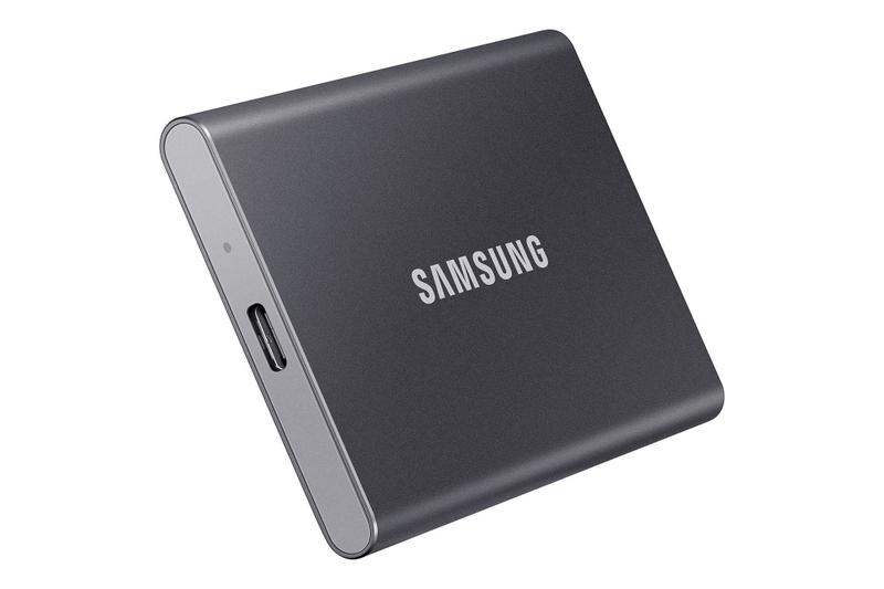 Imagem de SSD portátil Samsung T7 500GB USB 3.2 Gen.2 Titan Grey