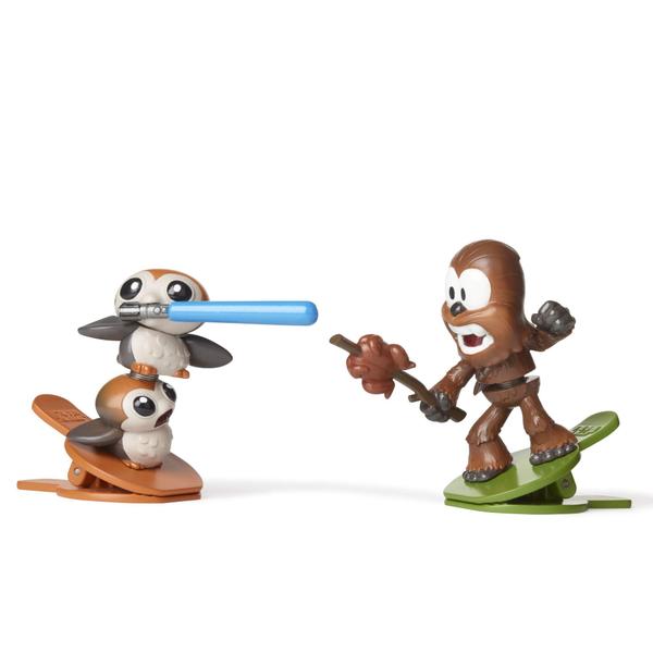 Imagem de Star Wars Battle Bobblers Porgs Vs Chewbacca Clippable Battling Action Figure 2-Pack, Brinquedos para Crianças de 4 anos ou mais