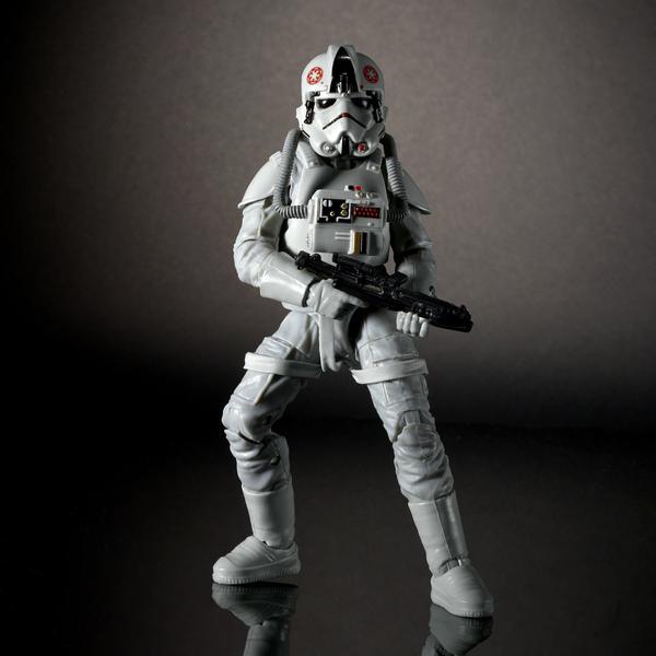 Imagem de Star Wars The Black Series AT-AT Pilot , 6 Inch