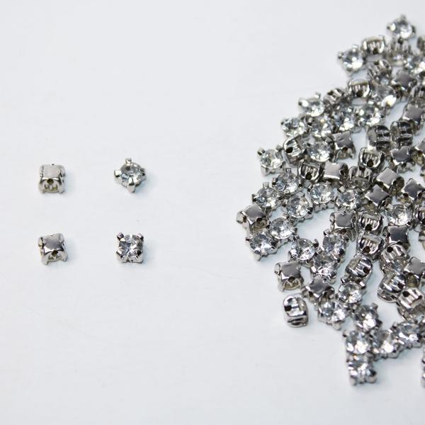 Imagem de Strass Cristal de Costura com Garra Prata - SS20 - 50 peças - 4g