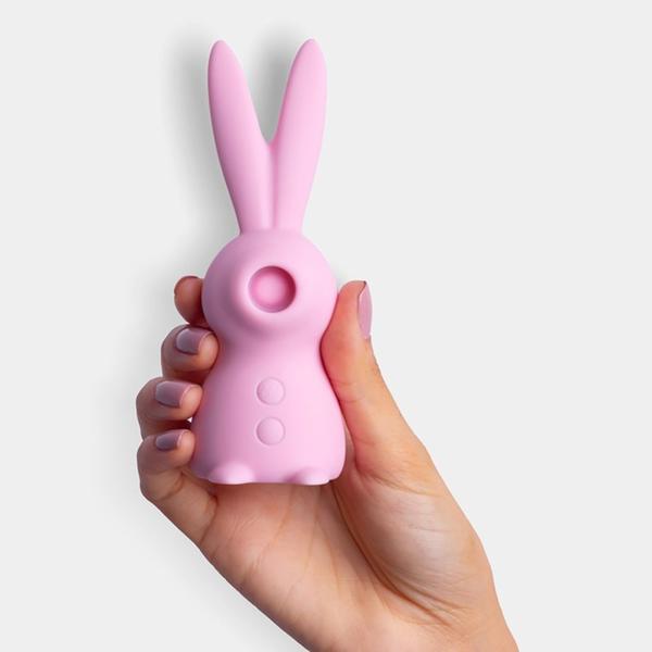 Imagem de Sugador Estimulador Vibratório Recarregável Magic Rabbit Rosa - Ingrid Guimarães