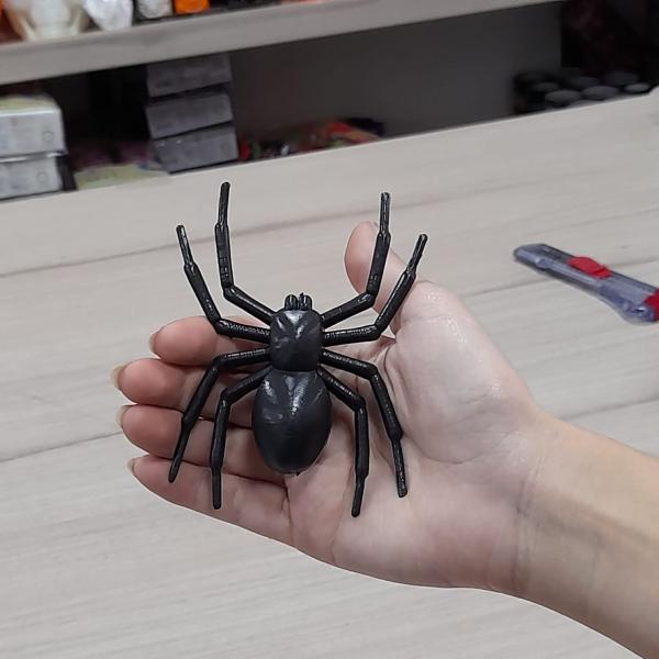 Imagem de Super Teia Com Aranhas Grandes Falsa Decoração Halloween