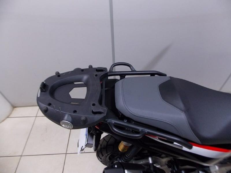 Imagem de ** suporte bagageiro tubular c/ alça p/  bau bauleto case traseiro honda adv 150 scooter