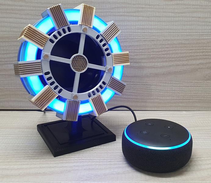 Imagem de Suporte Iron Man - Homem De Ferro com leds, compatível com Alexa Echo Dot 3 