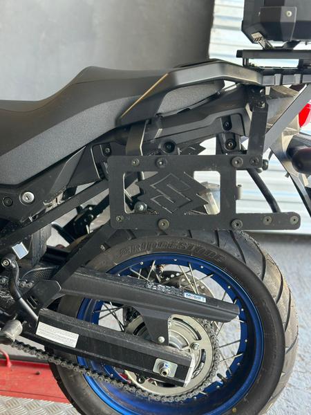 Imagem de Suporte Lateral V-Strom 650 2019 em diante Bráz Acessórios