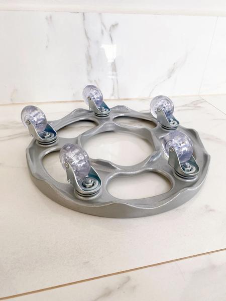 Imagem de Suporte para botijão de gás com 5 rodinhas em gel 30cm de alumínio fundido