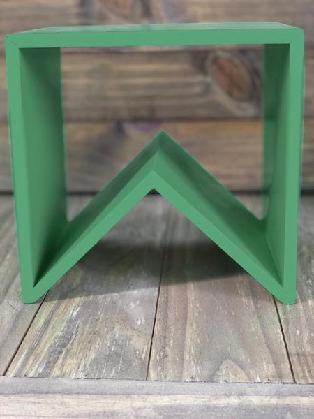 Suporte para Doces em Madeira Bandeirinha Rústico Verde - 20cm x 20cm - Rizzo - Madi Comercial Festas e Artesanato Ltda Imagem de Suporte para Doces em Madeira Bandeirinha Rústico Verde - 20cm x 20cm - Rizzo