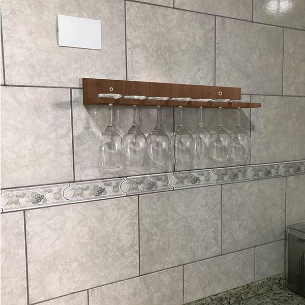 Suporte Para Pendurar Taças De Parede Suspenso Em Madeira Mdf - Genus Móveis Imagem de Suporte Para Pendurar Taças De Parede Suspenso Em Madeira Mdf