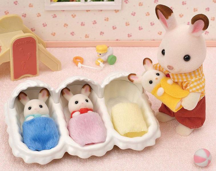 Imagem de Sylvanian Families Conjunto Cuidando Trigêmeos - Epoch 5532