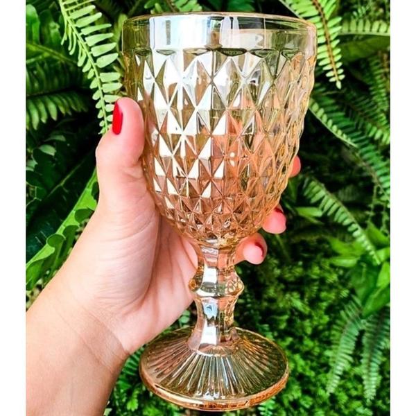 Taça de Vidro Bico Abacaxi Cor Âmbar Metalizado para Água Vinho Lyor 325ml Imagem de Taça de Vidro Bico Abacaxi Cor Âmbar Metalizado para Água Vinho Lyor 325ml