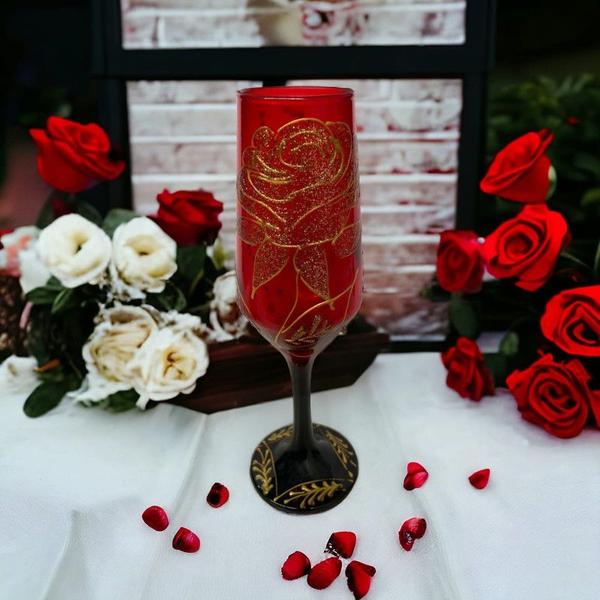 Imagem de Taça Pomba Gira Preta Vermelha Rosa Buffet Cristal 186 ml