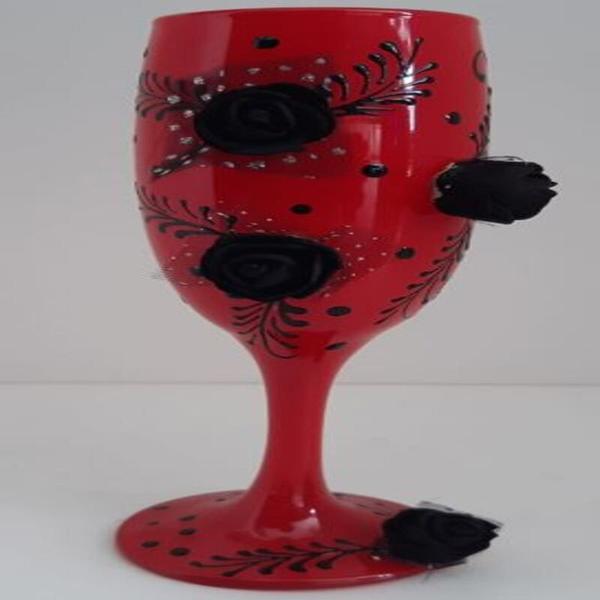 Imagem de Taça Pombagira Vermelho/Preto com Rosas em EVA