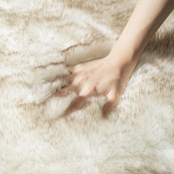 Imagem de Tapete Ashler Home Deco Soft Fox Faux Fur branco marrom 90x150cm