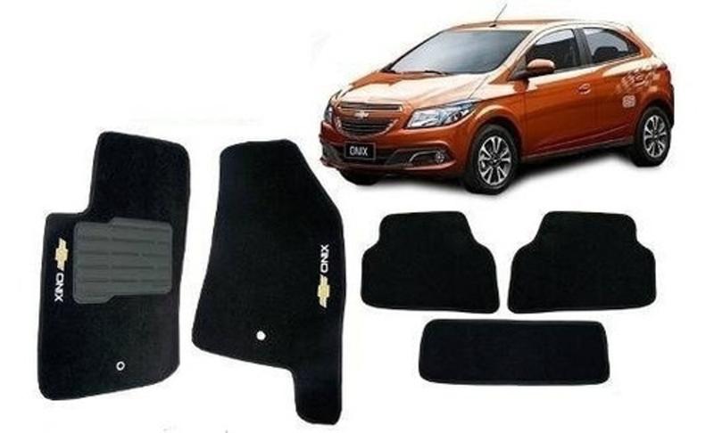 Imagem de Tapete* Carpete Preto' Automotivo Chevrolet Onix 2012 À 2018