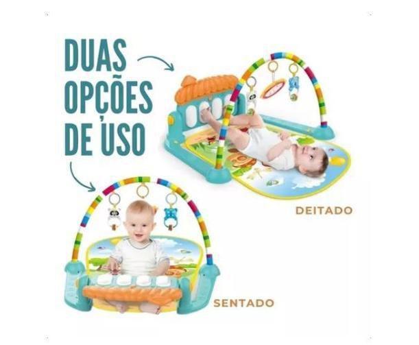 Imagem de Tapete Infantil Atividades Bebê Com Mobile E Piano Estampado