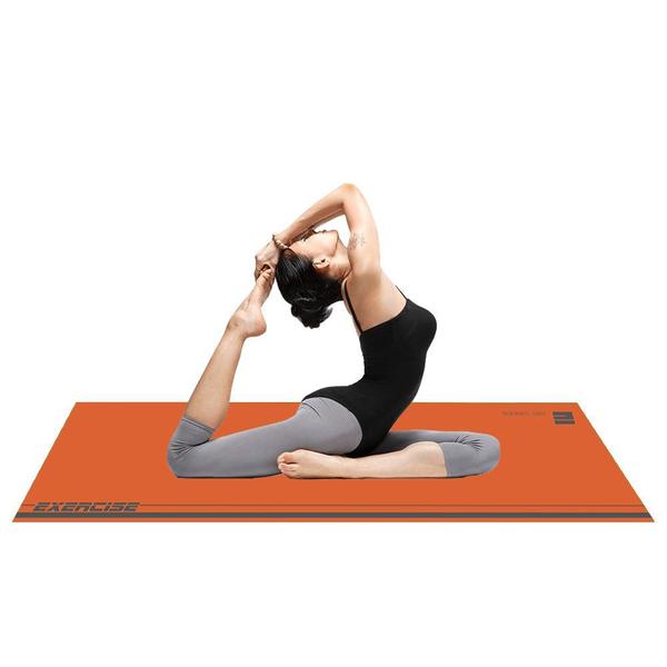 Imagem de TAPETE PARA ROLO DE TREINO DE BIKE YOGA PILATES CINZA E LARANJA 66X185cm CASA DONA