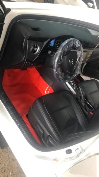 Imagem de TAPETE VINIL CAMINHAO mercedes 1313 1113 1513 VERMELHO 