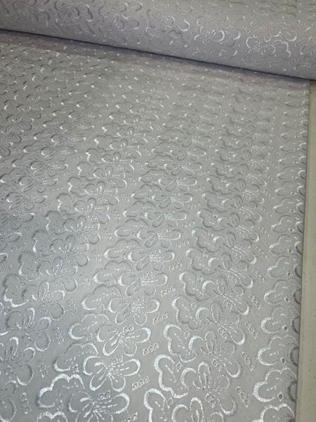 Tecido Bordado austríaco (1m x 1,30m) Premium alta qualidade - Impacto tecidos Imagem de Tecido Bordado austríaco (1m x 1,30m) Premium alta qualidade