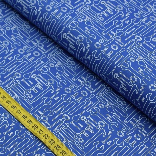 Imagem de Tecido Estampado para Patchwork - Essentials Ferramentas Fundo Azul (0,50x1,40)