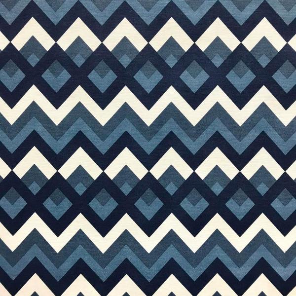 Imagem de Tecido Jacquard Aquatec Estampado Chevron Azul com Branco - 1,40m de Largura