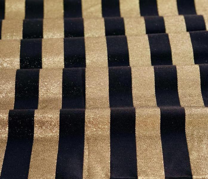 Imagem de Tecido Jacquard Luxo Preto com Dourado - Largura 2.80m