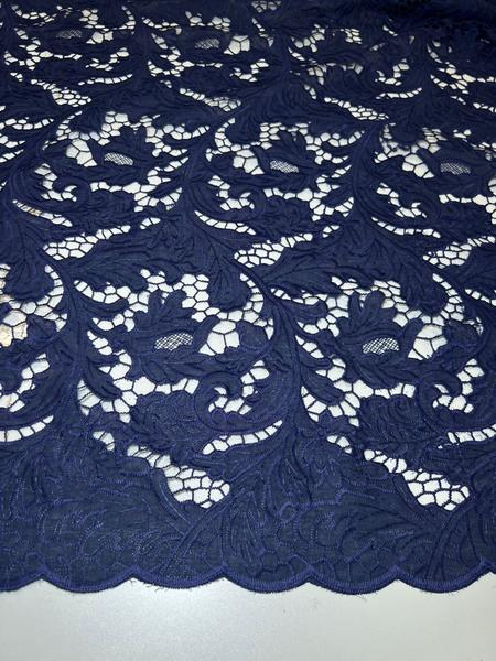 Tecido Laise Richelieu (50cm X 1,3m) - Impacto tecidos Imagem de Tecido Laise Richelieu (50cm X 1,3m)
