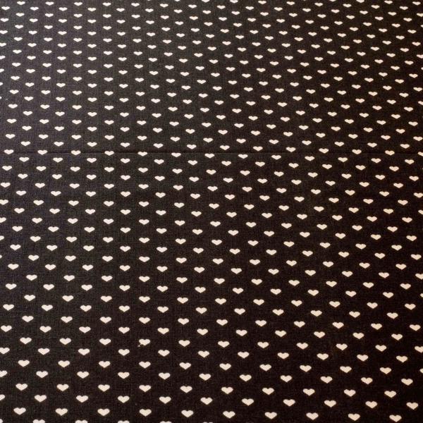 Tecido Tricoline Estampado Coração Branco Com Fundo Preto - tecidosmodelo Imagem de Tecido Tricoline Estampado Coração Branco Com Fundo Preto