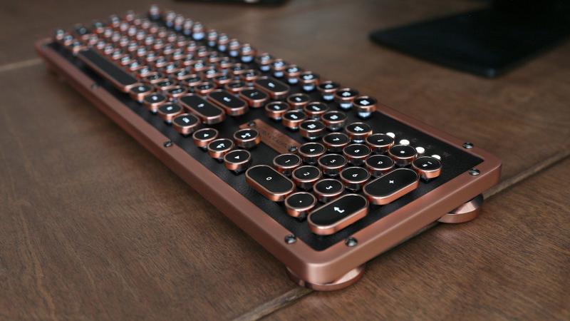 Imagem de Teclado Azio Retro Classic Bluetooth 5.0 Artisan Leather