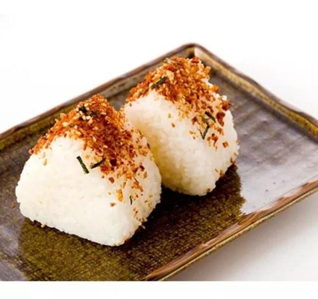 Imagem de Tempero Arroz Furikake Triangulo Katsuomirin 30g Urashima