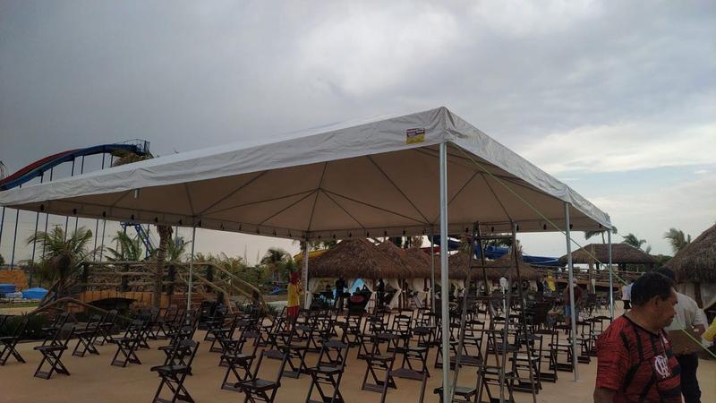 Imagem de Tenda Piramide 8,00x8,00 Metros