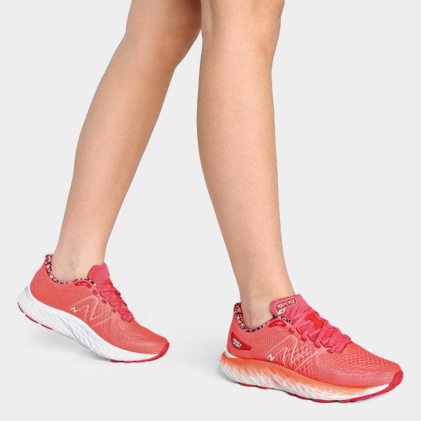 Imagem de Tênis Feminino New Balance Fresh Foam X Evoz V3