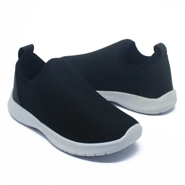 Tênis Infantil Calce Facil Leve Confortável Liso Preto - Beanna Calçados