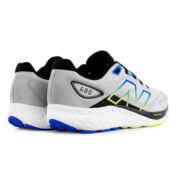 Imagem de Tênis New Balance 680 V8 Masculino