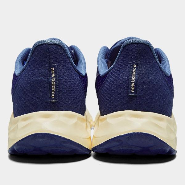 Tênis New Balance Fresh Foam Arishi V'4 Feminino Imagem de Tênis New Balance Fresh Foam Arishi V'4 Feminino