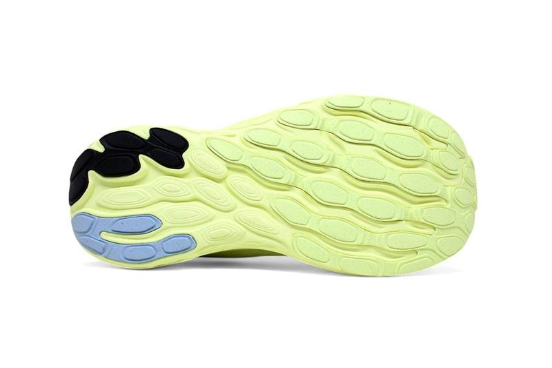 Tenis New Balance Fresh Foam X 1080v13 - masculino - verde limão Imagem de Tenis New Balance Fresh Foam X 1080v13 - masculino - verde limão