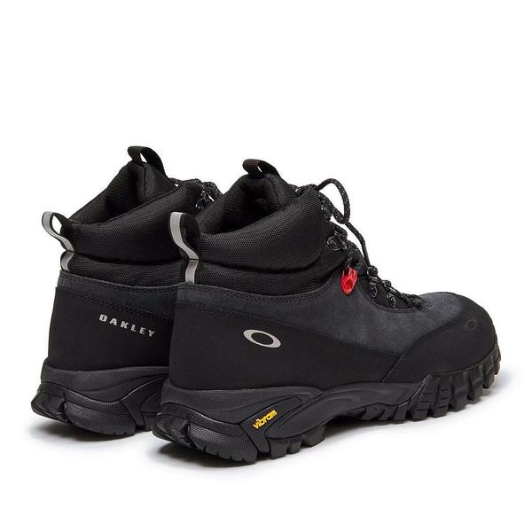 Imagem de Tênis Oakley Traverse Boot WT23 Masculino Triple Black