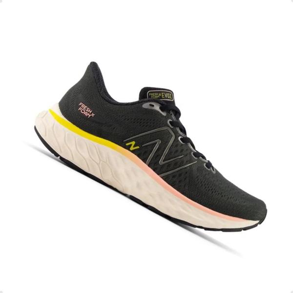 Imagem de Tênis Running Feminino New Balance Fresh Foam X Evoz V3 Preto