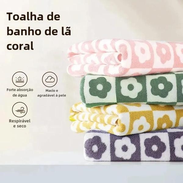 Imagem de Toalha de Banho de Microfibra com Padrão Floral - Secagem Rápida e Super Absorvente