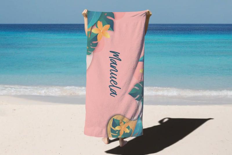 Imagem de Toalha de Banho Verão Praia Fundo Rosa Personalizado Nome Manuela