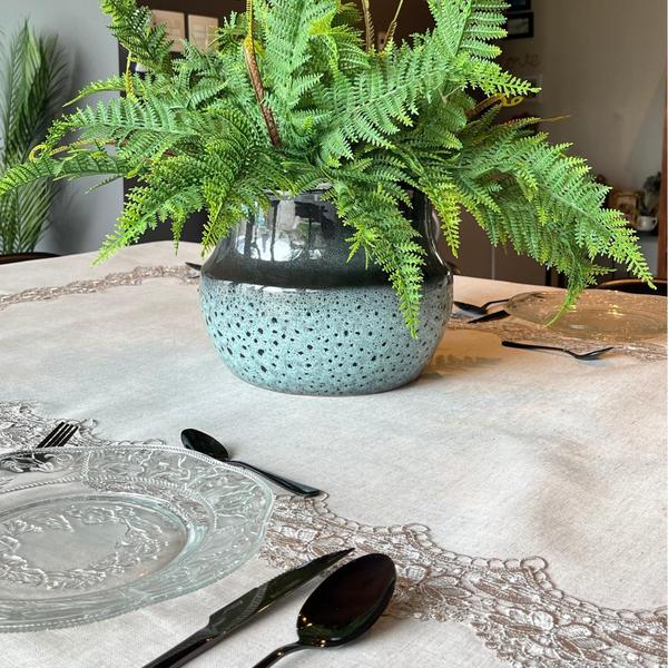 Toalha De Mesa 270X180Cm Cinza Rendada Linho Poliester - Inigual Imagem de Toalha De Mesa 270X180Cm Cinza Rendada Linho Poliester