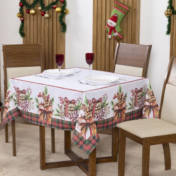 Imagem de Toalha de Mesa 4 Lugares 1,50 x 1,50  Perfeita Para Sala de Jantar