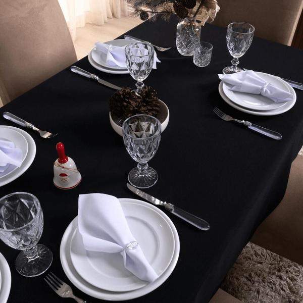 Toalha de Mesa 6 Lugares 2,00 x 1,40m Tecido Oxford Liso 1 Peça Natal - LÍDER Enxovais & Decorações Imagem de Toalha de Mesa 6 Lugares 2,00 x 1,40m Tecido Oxford Liso 1 Peça Natal