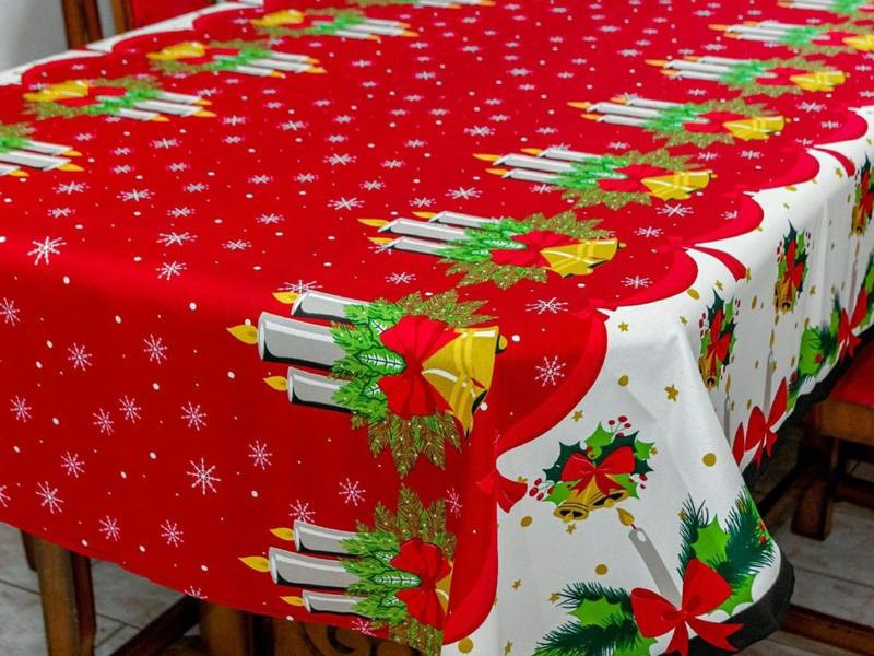 Imagem de Toalha De Mesa Decoração Natal Para Mesa 6 Lugares Estampada Natalina 1.40 m x 2.10 m 100% Poliéster